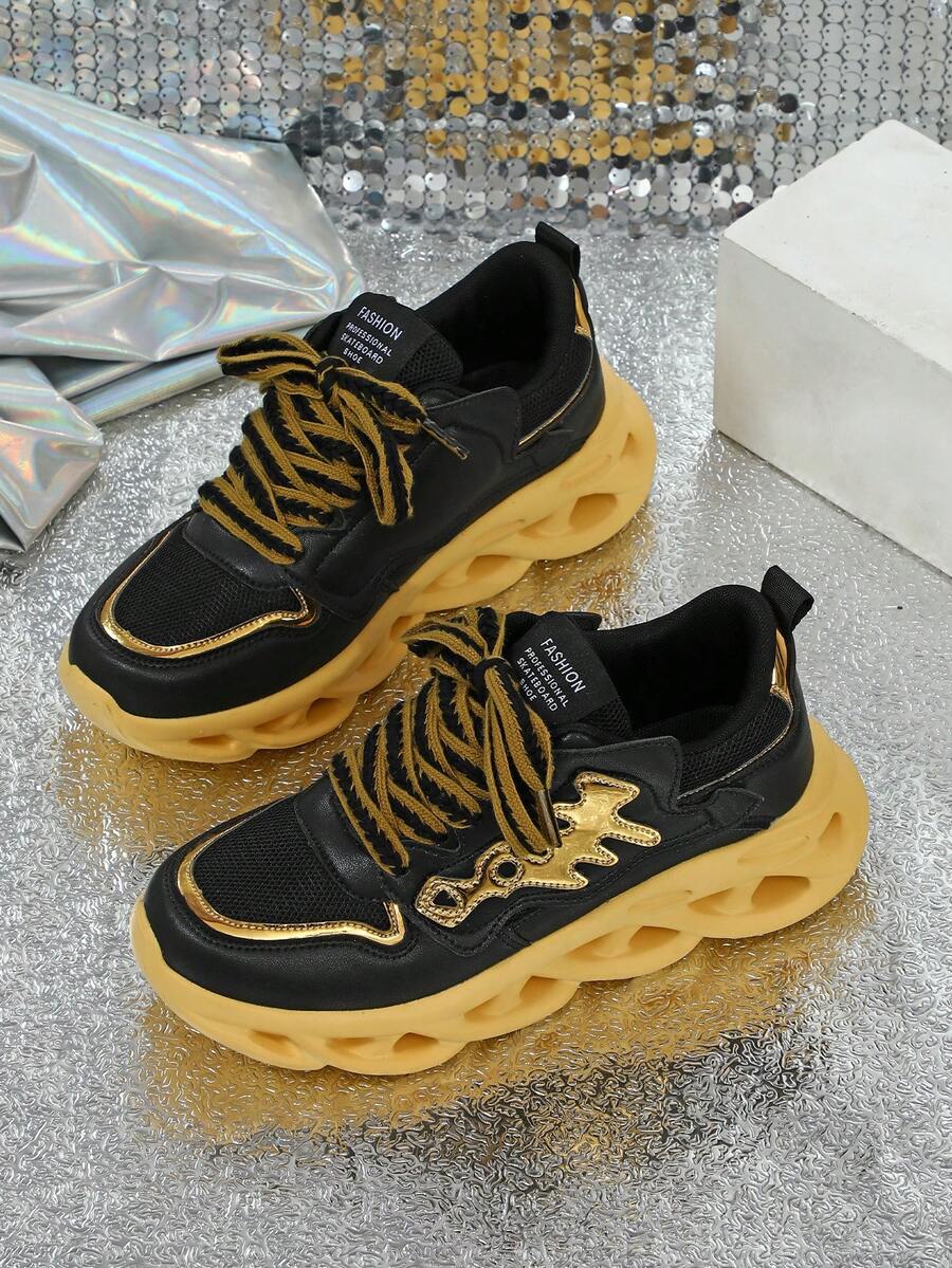 时尚透气缓震厚底休闲高街厚底运动鞋，返校学生鞋