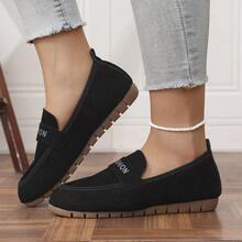 1 Paar Damen Retro Loafer, Obermaterial aus Wildleder mit bedruckter Ketten-Dekoration, atmungsaktiv & bequeme Slip-On Flache Schuhe, geeignet für Partys, Dates, Tänze, Alltag Lässig, Strand, Innenbereich, Campus Tragen