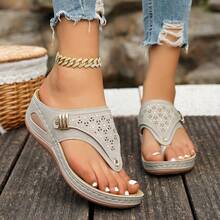 2026 New Style Women's Wedge Heel Flip-Flops - Breathable Hollow-Out Toe & Clip Design, Lightweight Synthetic Cover Sandals With Cushioned EVA Insole & Non-Slip PVC Sole, Slip-On All-Season Casual Shoes, Comfortable Footwear, Crisscross Strap Design, Durable Traction Footwear - 灰色 - 查看 2