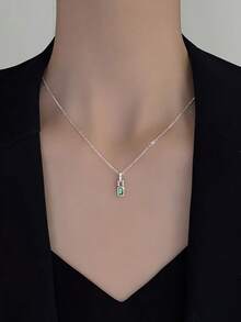 قلادة قفل ماسية مربعة خضراء من الفضة الإسترليني عيار 925، سلسلة كنزة نسائية فاخرة خفيفة الوزن، قلادة عنق ماسية مربعة زمردية فريدة من نوعها عتيقة بسيطة، هدية
