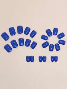 24片皇家蓝美甲贴片，短方形，自然凝胶指甲油，秋季流行色，2025时尚亚克力美甲贴片，带保护涂层，加厚可重复使用美甲用品 - 藍色 - 查看 3