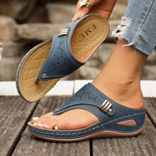 2025 New Style Women's Wedge Heel Flip-Flops - Breathable Hollow-Out Toe & Clip Design, Lightweight Synthetic Cover Sandals With Cushioned EVA Insole & Non-Slip PVC Sole, Slip-On All-Season Casual Shoes, Comfortable Footwear, Crisscross Strap Design, Durable Traction Footwear - 藏青色 - 查看 4