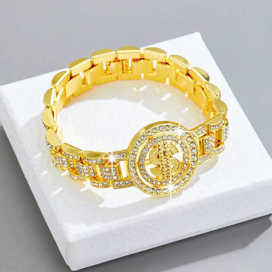 ¡Conjunto de pulsera cubana de eslabones con diamantes completos! Un accesorio de moda hip-hop imprescindible para el estilo callejero, elaborado con aleación de calidad, con un diseño clásico de eslabones cubanos con picos y elementos de barra, cada detalle está incrustado con brillantes rhinestones que deslumbran bajo la luz. El conjunto permite un apilamiento libre, se puede usar individualmente para un look minimalista y fresco, o apilado para un look con estilo en capas.