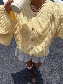 2025 Autumn/Winter Women's Fashion Street Style Casual Loose Cozy Chunky Knit Heart Button Cardigan Sweater, Basic Tops, Fall Clothes, Homecoming, Back To School, Modest Women, Party Women, Y2K Women, Tops For Going Out, Concert Women, Date Night Women