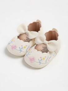 女婴玛丽珍鞋，防滑芭蕾平底鞋，公主裙鞋，新生儿学步鞋 - 白色 - 查看 12