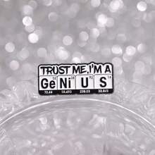 1入時尚創意化學元素周期表設計徽章中性夾克配件,極簡風胸針 - 彩色 - 查看 3