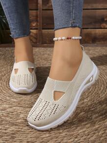 女士透气网眼休闲鞋，镂空一脚蹬设计，舒适软底休闲鞋，护士鞋，妈妈鞋