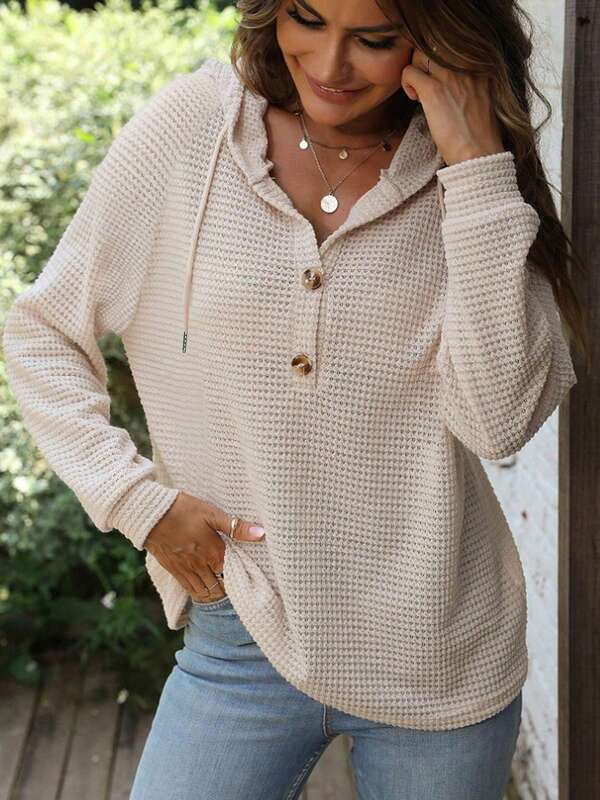 Chic Plus Size Raglan Sleeve Waffle Knit Hoodie For Women Drawstring Button Detail Long Sleeve Fitted Blouse Casual Regular Fit