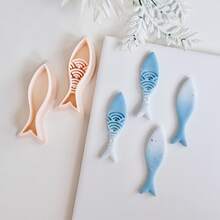 1/2/3 pezzi/set di piccoli stampi in argilla polimerica a forma di pesce per orecchini e creazione di gioielli, design a pendente a forma di pesce, stampi in argilla morbida per la realizzazione di ciondoli e decorazioni per collane, sagome 3D stampate a forma di animali con bordi affilati in PLA per orecchini - Pescare - Visualizzare 8