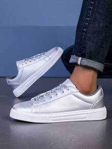 Men's Silver Casual Sneakers, Non-Slip Work Shoes, Comfortable Breathable Fashion High-End Shoes, Spring/Summer New Student Back To School