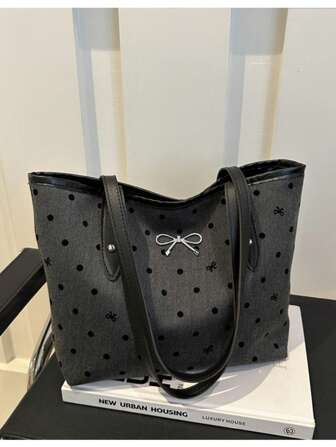 A Simple And Fashionable Large-Capacity Handbag, Decorated With A Bow, With A Zipper Opening, Lightweight Solid Color, Dual Handles And A Shoulder Strap. Suitable For Women's Daily Life, Leisure, Commuting, Work And Student Use.