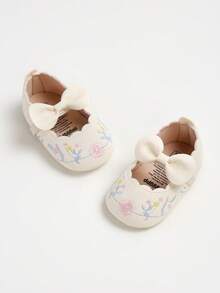 女婴玛丽珍鞋，防滑芭蕾平底鞋，公主裙鞋，新生儿学步鞋 - 白色 - 查看 4