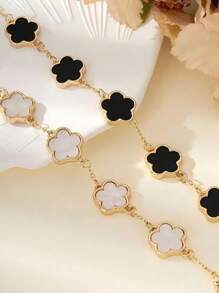 1pc Five-Petal Flower Bracelet, Clover Flower Bracelet, Delicate Luxury Unique Gift For Women