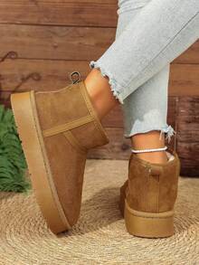 Zimowe, ocieplane buty Northern Mother w dużych rozmiarach, zagęszczone śniegiem, 2025, damskie, antypoślizgowe, krótkie buty, ultralekkie śniegowce