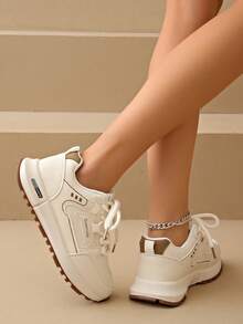 Women's Round Toe Fashion Lace-Up Thick Sole Student Casual Comfortable Chunky Sneakers