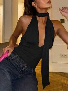 Camiseta de tirantes con cuello de pico profundo, tipo halter y espalda descubierta, estilo Y2K de Primavera/Verano