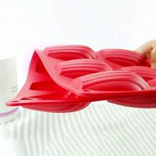 1入組馬德蓮小蛋糕盤,18孔矽膠馬德蓮模具,貝殼形烤模,適用於小蛋糕、巧克力、餅乾,烘焙工具、廚房小工具、廚房配件、家用廚房物品 - 紅色 - 查看 3