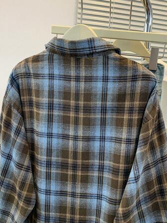 Retro amerikansk rutig avslappnad gatskjorta med lös passform, lämplig för alla årstider