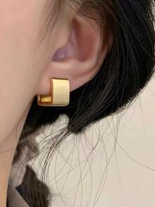 1 Pair Fashionable & Versatile Matte Textured Geometric Hoop Earrings For Women