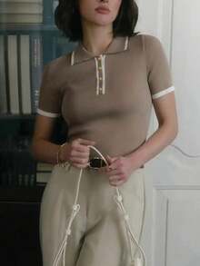 修身短袖 Polo 领上衣，休闲与专业百搭，新款夏季罗纹针织撞色女式 T 恤