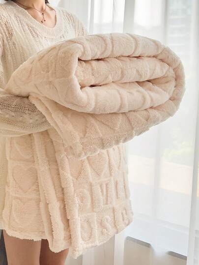 1pc Thick Bohemian Style Heart, Letter, Plaid Pattern Blanket, Jacquard Faux Fur Lamb Wool Soft Warm Multipurpose Throw Blanket For Living Room, Bedroom, Dorm, Furniture Decor, Sofa, Nap Blanket, Towel Blanket, Birthday/Valentine's Day Gift