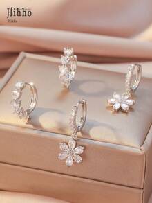 Hihho 2 Cặp bông tai hình hoa Cubic Zirconia lấp lánh với khuyên tai vòng cổ điển, Bộ trang sức thời trang dành cho nữ, Thích hợp để đeo hàng ngày, Lễ hội, Tiệc tùng, Đi chơi, Quà tặng tuyệt vời nhất - Bạc - Xem 3