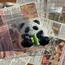 1 件 2025 新款熊猫 Taba 挤压玩具、Fufu Squishies 可爱坐立不安感官减压玩具适合成人 - 缝纫玩具、旅行玩具、课堂减压玩具、迷你小饰品、沐浴玩具、圣诞文具、减压球、生日礼物 - 圣诞礼物 - 万圣节礼物 - 完美礼物 - 礼物 - 彩色 - 查看 8