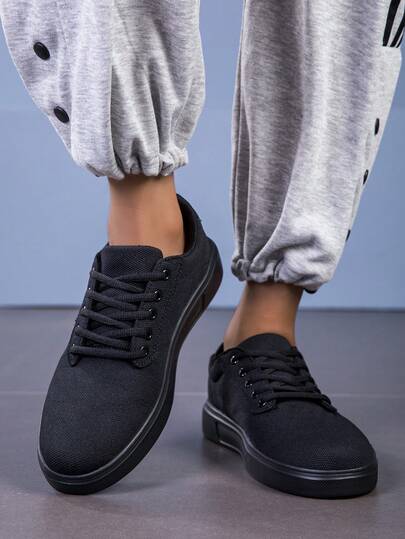 Men's Lightweight Skateboarding Shoes, Classic All-Black School/Campus Style Breathable Casual Sneakers