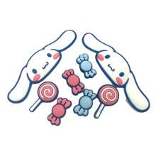 Sanrio 8 piezas Flor de agujero de dibujos animados de Sanrio Cinnamoroll, decoración desmontable versátil para sandalias/pantuflas, accesorios para zapatos, decoraciones, decoración de bolsos, regalo de fiesta de cumpleaños/vacaciones, accesorios de Halloween, accesorios lindos para botas, accesorios para zapatos de novia de tacón para la boda