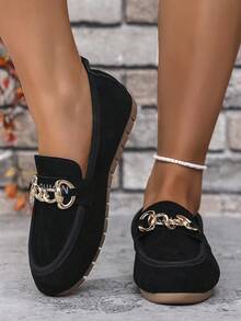 1 Paar Damen Retro Loafer, Obermaterial aus Wildleder mit bedruckter Ketten-Dekoration, atmungsaktiv & bequeme Slip-On Flache Schuhe, geeignet für Partys, Dates, Tänze, Lässig, Strand, Innenbereich, Straße, Campus Tragen