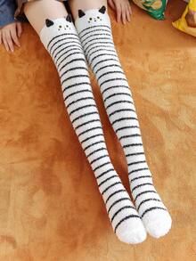 1双女士黑白刺绣熊猫珊瑚绒过膝长袜，毛绒可爱卡通保暖袜，舒适 - 黑與白 - 查看 18