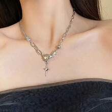 Small Dark Style Sweater Chain, Stacked Clavicle Chain, Autumn And Winter Street Accessories, Sweet And Cool Necklace