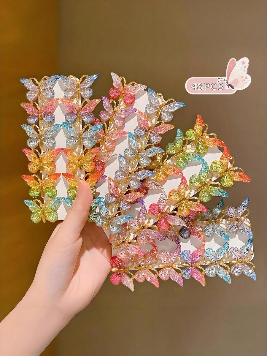 48 piezas Clips de pelo de mariposa 3D de resina coloridos y lindos para niñas, de calidad cristalina transparente, exquisitos y vivos, accesorios para el cabello. Adecuados para coletas, trenzas y otros peinados, agregando un ambiente. Adecuado para accesorios diarios para el cabello de niñas y la temporada de regreso a la escuela. Se puede combinar con diferentes peinados y atuendos. Clips de pelo de mariposa navideños, decoraciones navideñas, regalos navideños para niños