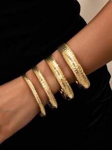 4pcs/Set Oversized Exaggerated Luxurious Hoop Bracelet, Suitable For Women Party, Gathering, Everyday Wear, Holidays Gift Chunky Jewelry - 4 Bracelets - View 3