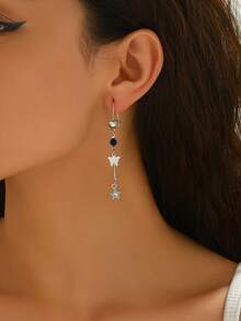 1 对时尚休闲经典百搭通勤精致优雅蝴蝶和星星女士耳钉 - 銀色 - 查看 3