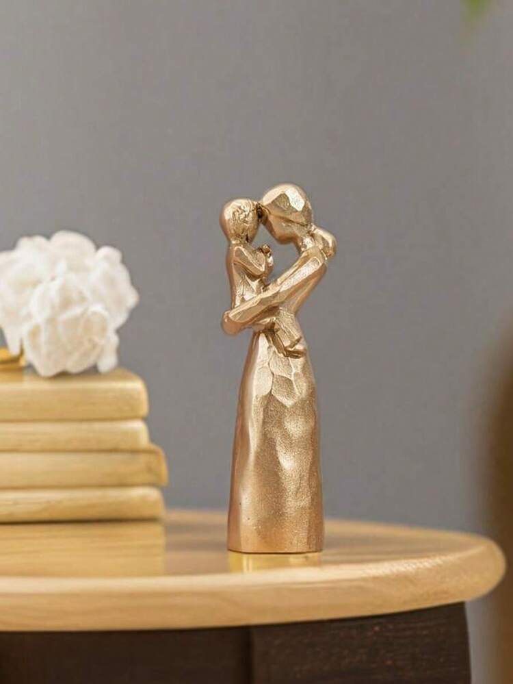 Estátua de resina representando uma menina abraçada à mãe, expressando o profundo laço emocional entre mãe e filha. Esta peça decorativa em resina é uma escolha ideal para decoração de casa por pessoas criativas, adequada para exibição em mesas, presente para estudantes, amigos e familiares, bem como para aniversários. Também pode ser usada para decoração de quartos, decoração de casa, decoração de aniversários, decoração de cozinhas, decoração de casamentos, decoração de quartos, decoração de salas de estar, como presente, decoração de festas e decoração de jardins. - Multicolorido - Ver 9