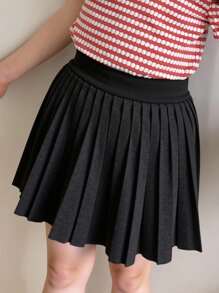 Dazy Kids تنورة محبوكة ذات خصر مطاطي مطوية أنيقة بلون أحادي للفتيات الصغيرات