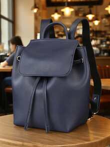 Mochila de mujer con cordón azul marino elegante - Ligera y espaciosa para uso diario