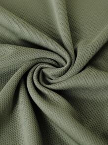 男士宽肩运动背心，弧形下摆设计，自然垂坠，层次感增强，适合健身房举重和户外徒步穿着 - 軍綠色 - 查看 9