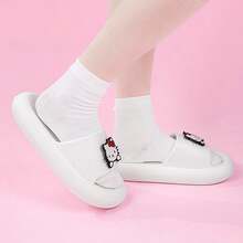 MINISO Hello Kitty 女士厚底拖鞋 白色 37-38/39-40码 吸睛KT猫装饰 厚底防滑静音 浴室洗漱居家闲逛 和Hello Kitty一起慵懒玩耍（1双） - 白色 - 查看 3