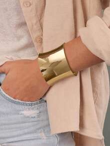 1pc Elegant Classic Cuff Bracelet, Gold Color Wrist Accessory Gift Suitable For Summer Party, Wedding, Vacation, Casual Wear, Independence Day, Graduation Ceremony, Holiday Gift