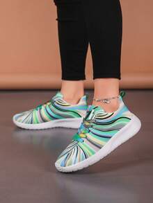1 Pair Women's Colorful Casual Sneakers, Round Toe Outdoor Lace-Up Leather Shoes, Spring/Autumn