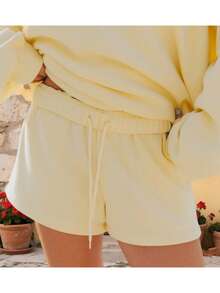 Women Athletic Shorts Loose Fit Solid Color Drawstring Sweatshorts For Yoga Running - 黃色 - 查看 3