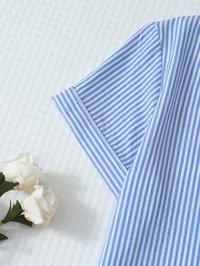 2 件女士可爱甜美蓝白条纹印花睡衣套装，翻领纽扣短袖上衣和蝴蝶结短裤，夏季睡衣和家居服 - 藍白色 - 查看 6