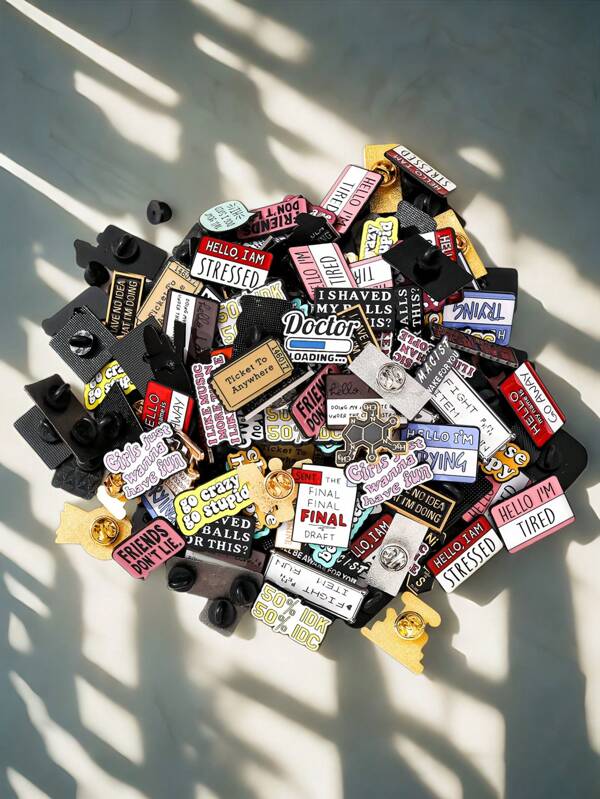 5/10/20/30/40/50pcs Random Mixed Letter Brooch Set (No Duplicate Styles), Creative Alloy Metal Pin Badge, Multiple Styles, Patterns, Designs, Letters, Suitable For Various Occasions, The More Quantity The More Diverse Styles, Decoration For Shoes, Bags, Clothes, Wonderful Gift For Adults And Kids