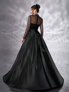 YISIKADO فستان نسائي فاخر بأكمام طويلة وياقة مرتفعة من الشبكة والأقمشة الساتان المخملي مع تفاصيل من الراين لحفلات التخرج والحفلات الرسمية وحفلات الزفاف