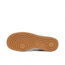 Nike Air Force 1 女款運動鞋 多功能耐穿 防滑健身訓練鞋 黑色 DC9486-103-Import - 白色/亞麻色 - 查看 2