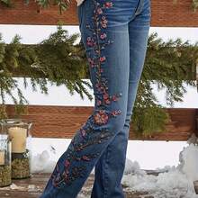 Ladies' Elegant Combination Denim Bell Bottom Pants, Decorated With Floral Embroidery, Suitable For All Seasons, Suitable For Daily Outings, Back To School Season, Rural Concerts