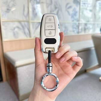 For Audi Key Fob Cover Keychain Fit For Audi 2018-2022 A6 A7 A8 E-Tron Q8 SQ8, 2020 2021 2022 A3 Q7 S3 S6 SQ7 RS6 S7 RS7 Smart Key Shell Case