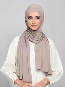 1 Khăn choàng Khimar One Step dành cho phụ nữ Hồi giáo – Khăn trùm đầu kín đáo buộc sẵn, khăn trùm đầu Jersey không ghim có che cổ, vải co giãn nhẹ dùng khi cầu nguyện, du lịch, làm việc, mặc hàng ngày. Dùng để mặc trang phục - màu be nhạt - Xem 3